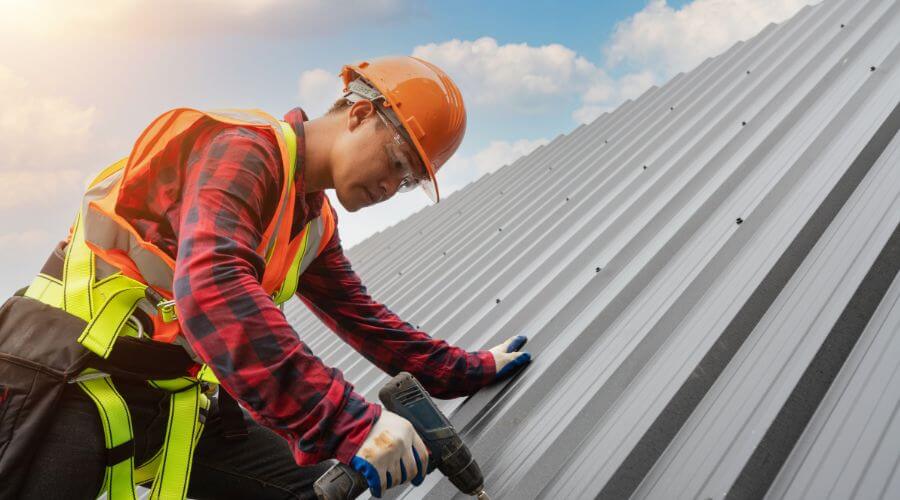 Owens Corning roofing contractor in Ambia, IN
